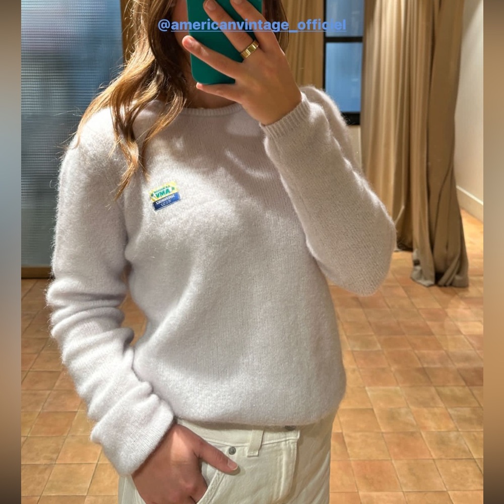 AMERICAN VINTAGE PATCH LOGO SCOOP NECK SWEATER